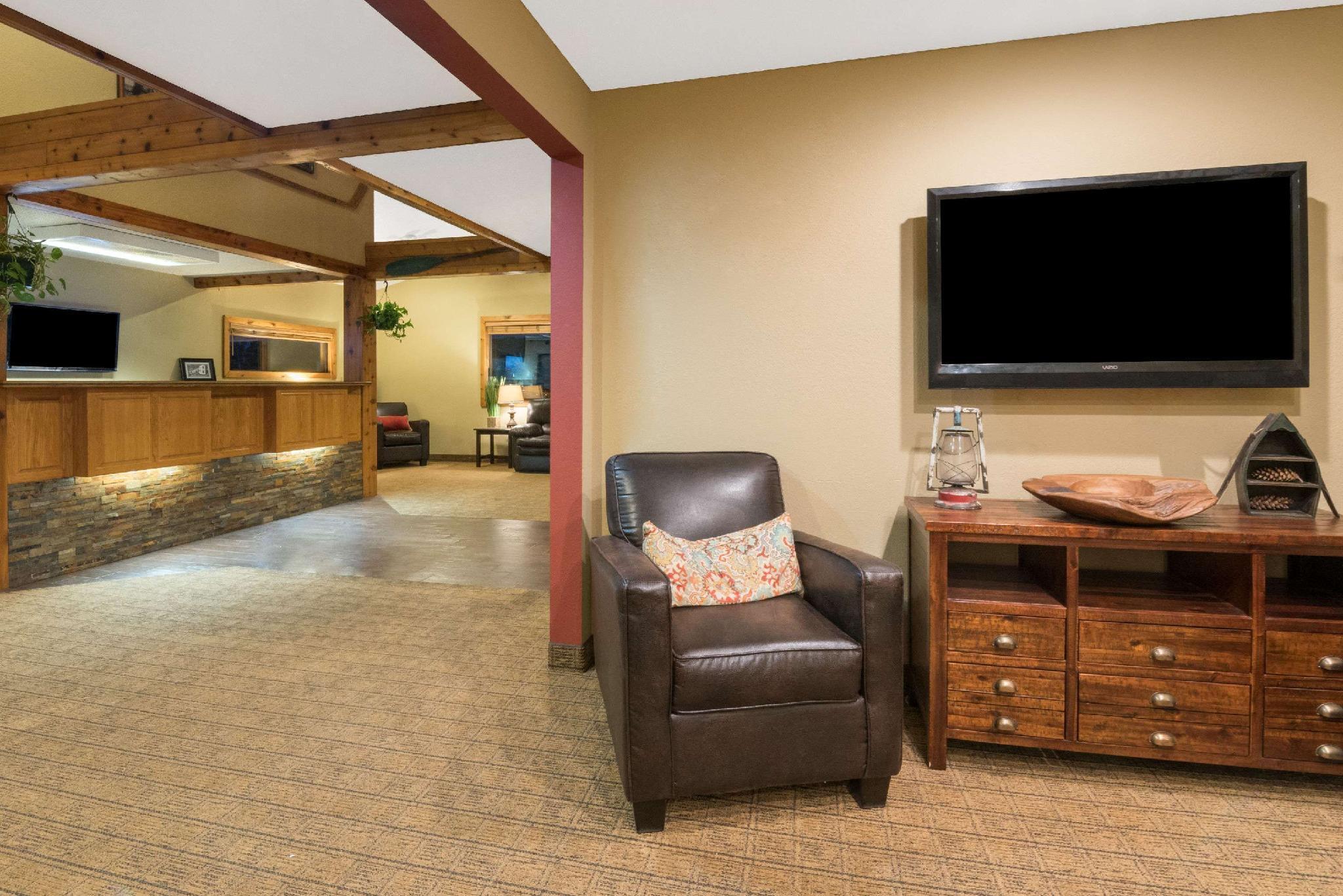 Super 8 By Wyndham Bemidji Mn Hotell Exteriör bild