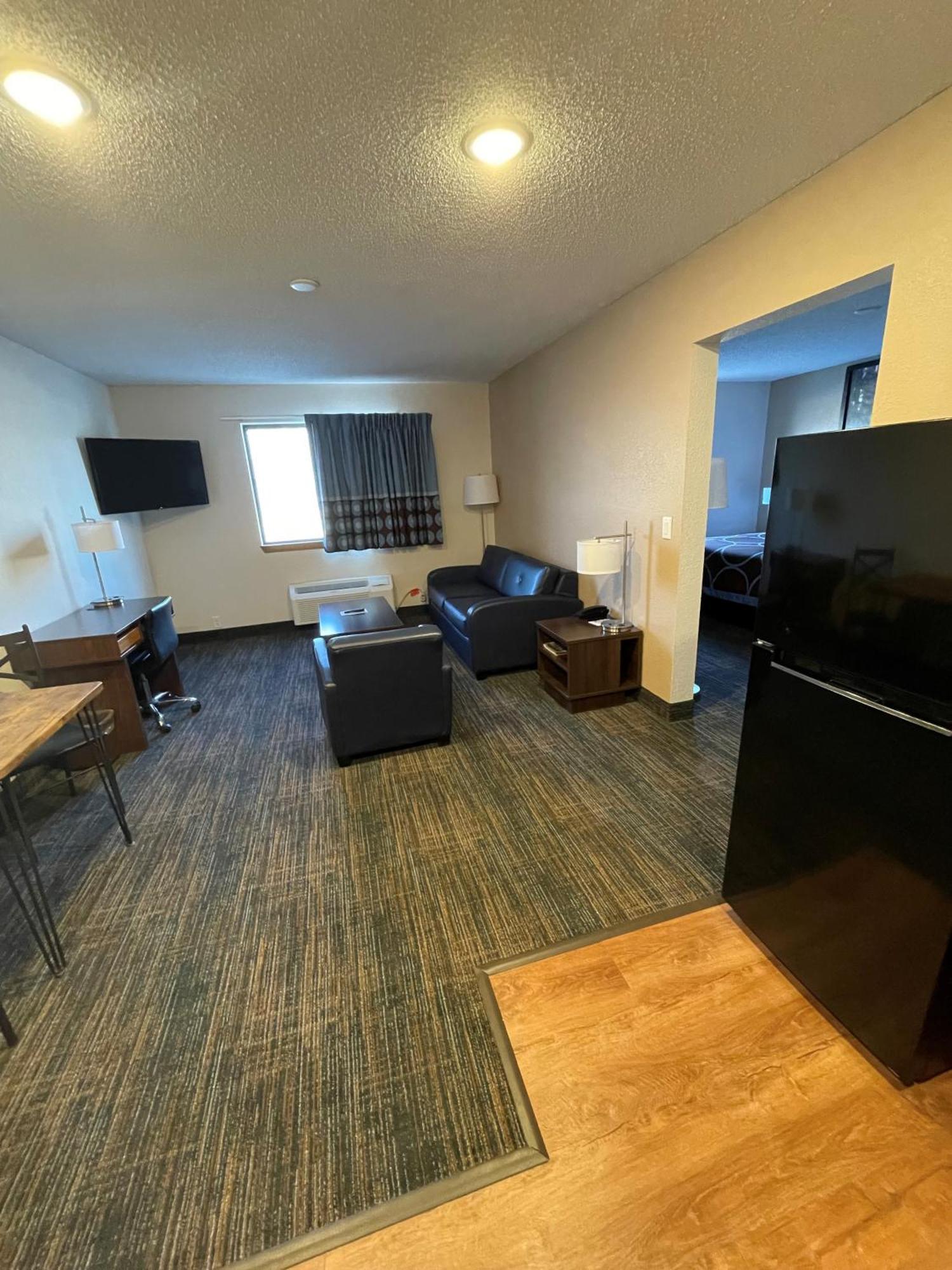 Super 8 By Wyndham Bemidji Mn Hotell Exteriör bild