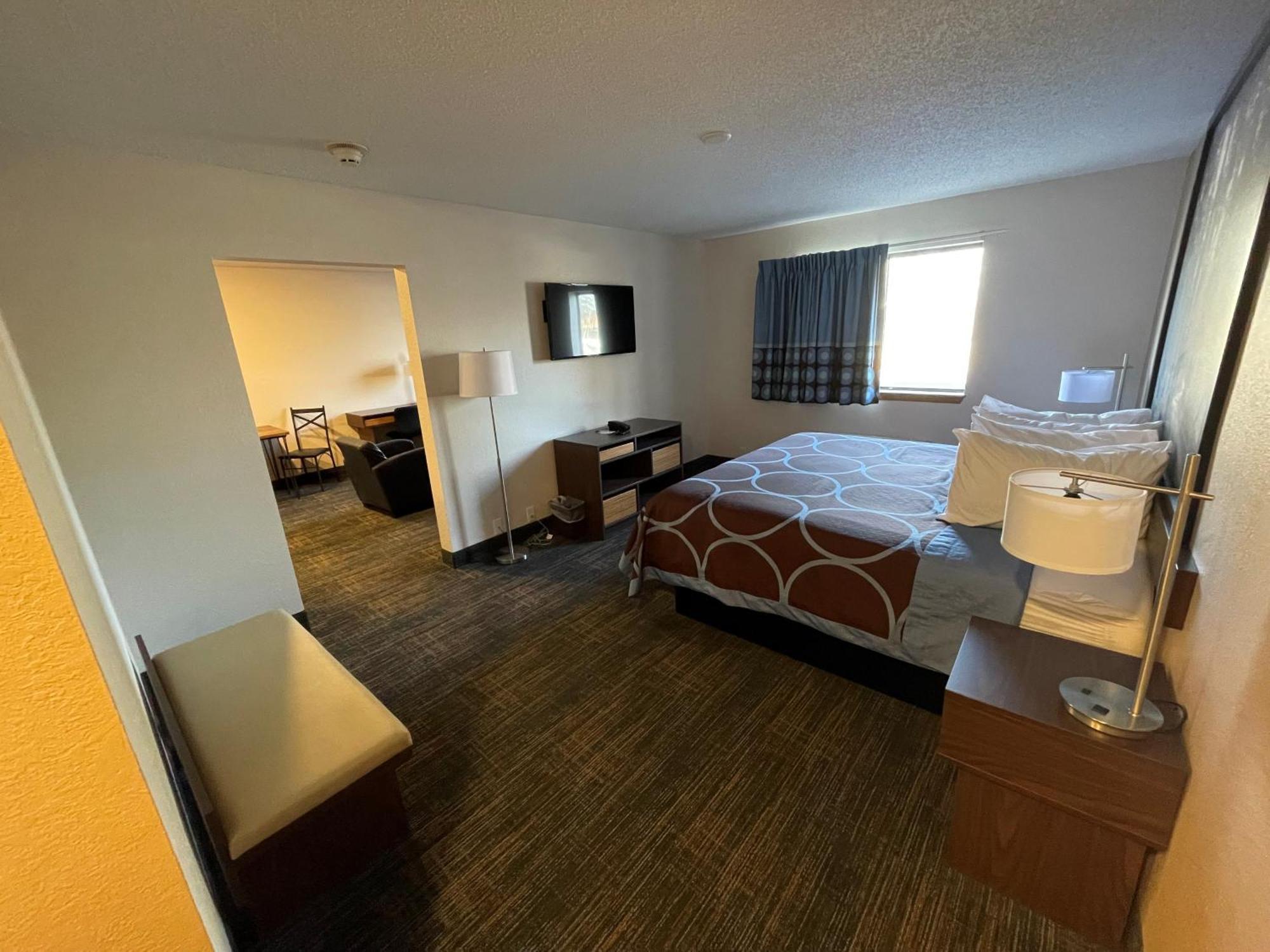 Super 8 By Wyndham Bemidji Mn Hotell Exteriör bild